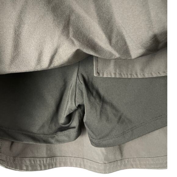 Patagonia Gray 2 Pocket Athletic Tech Skort‎ Size XS - Picture 9 of 9